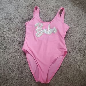 Babe swimsuit